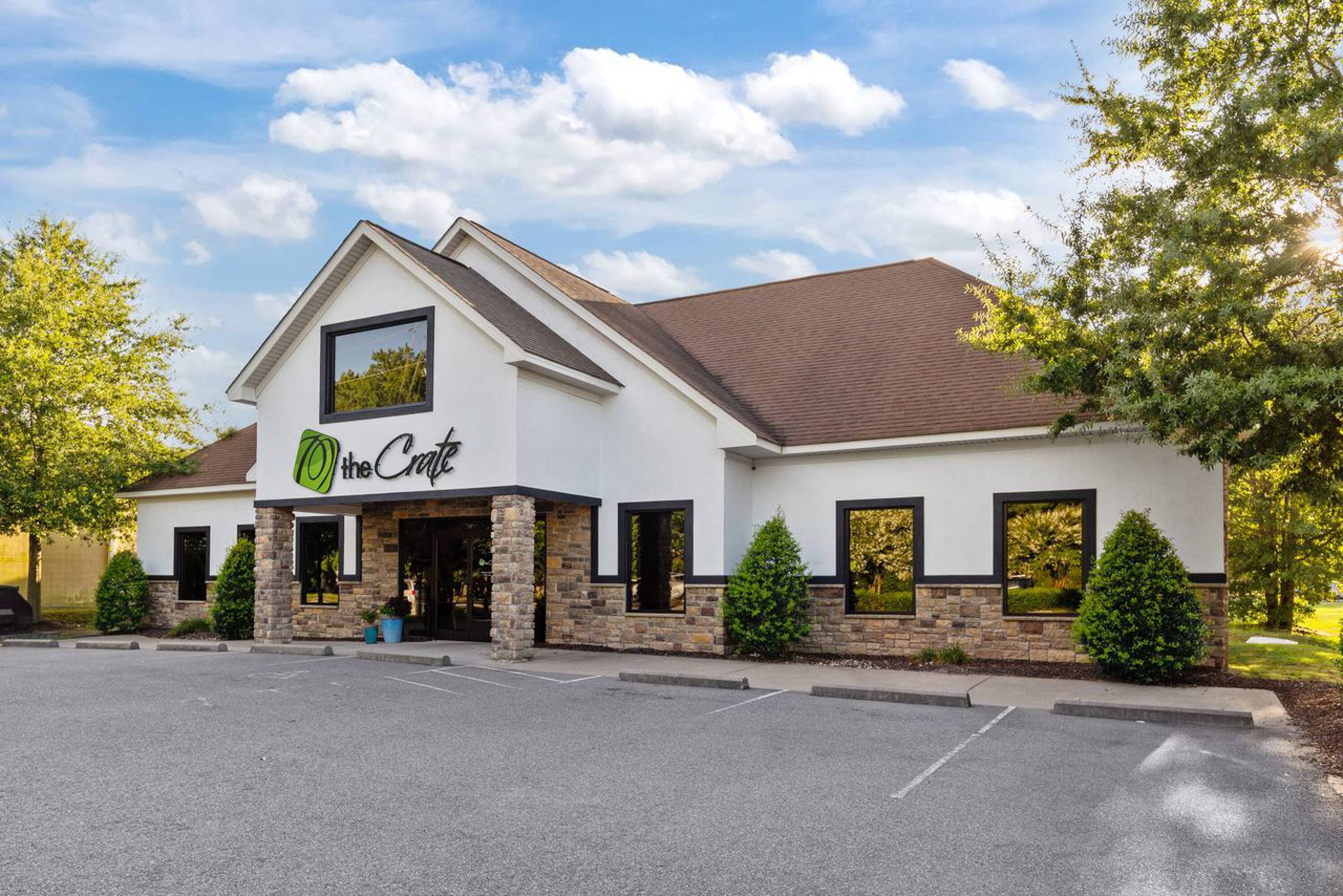 3116 Evans St, Greenville, NC 27834