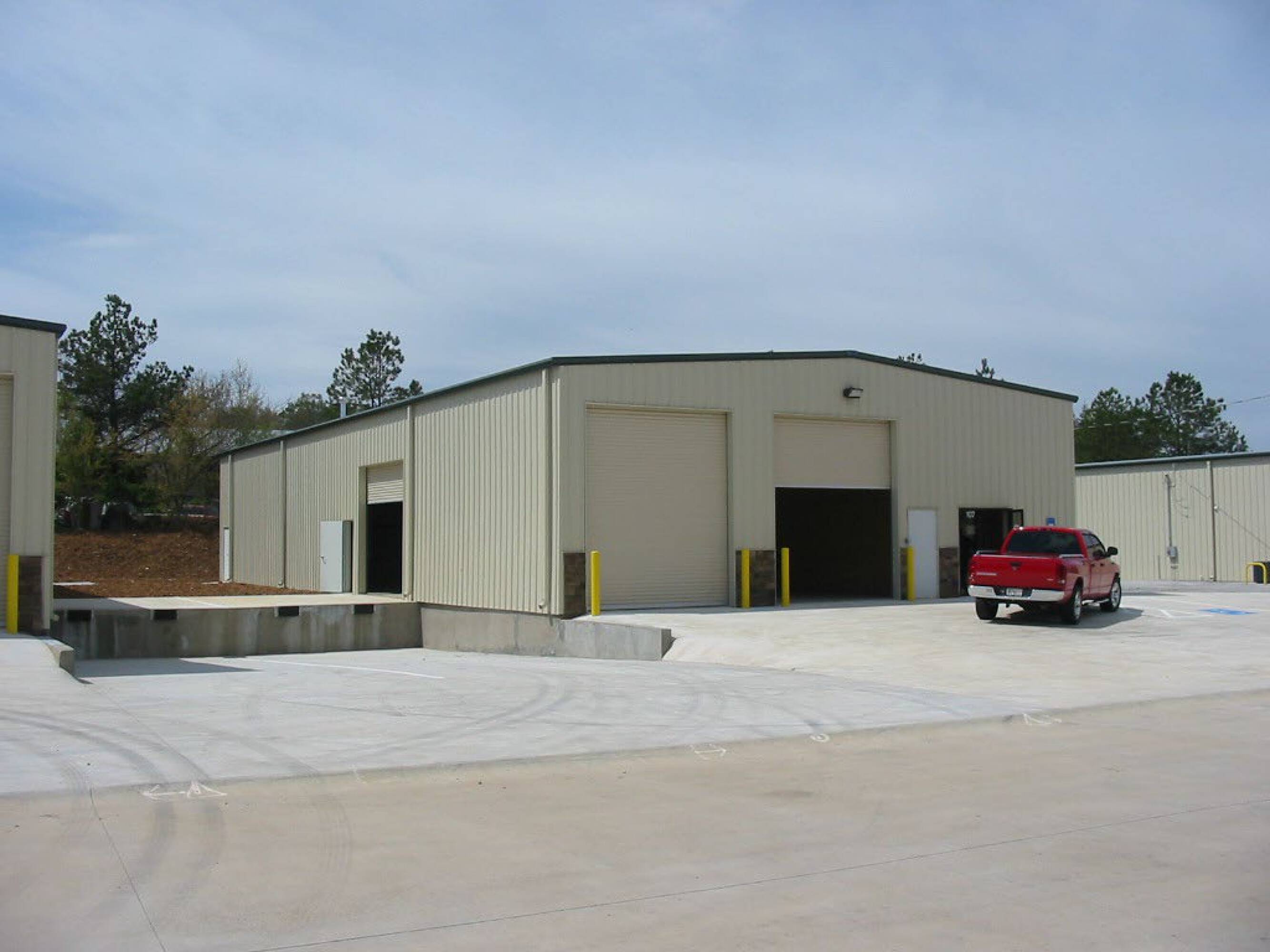 107 N Gate Industrial Dr, Ball Ground, GA 30107