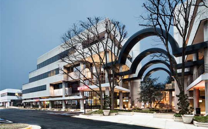 Pictures of Retail, Office property located at 8603 Westwood Center Dr, Vienna, VA 22182 for lease - image #1