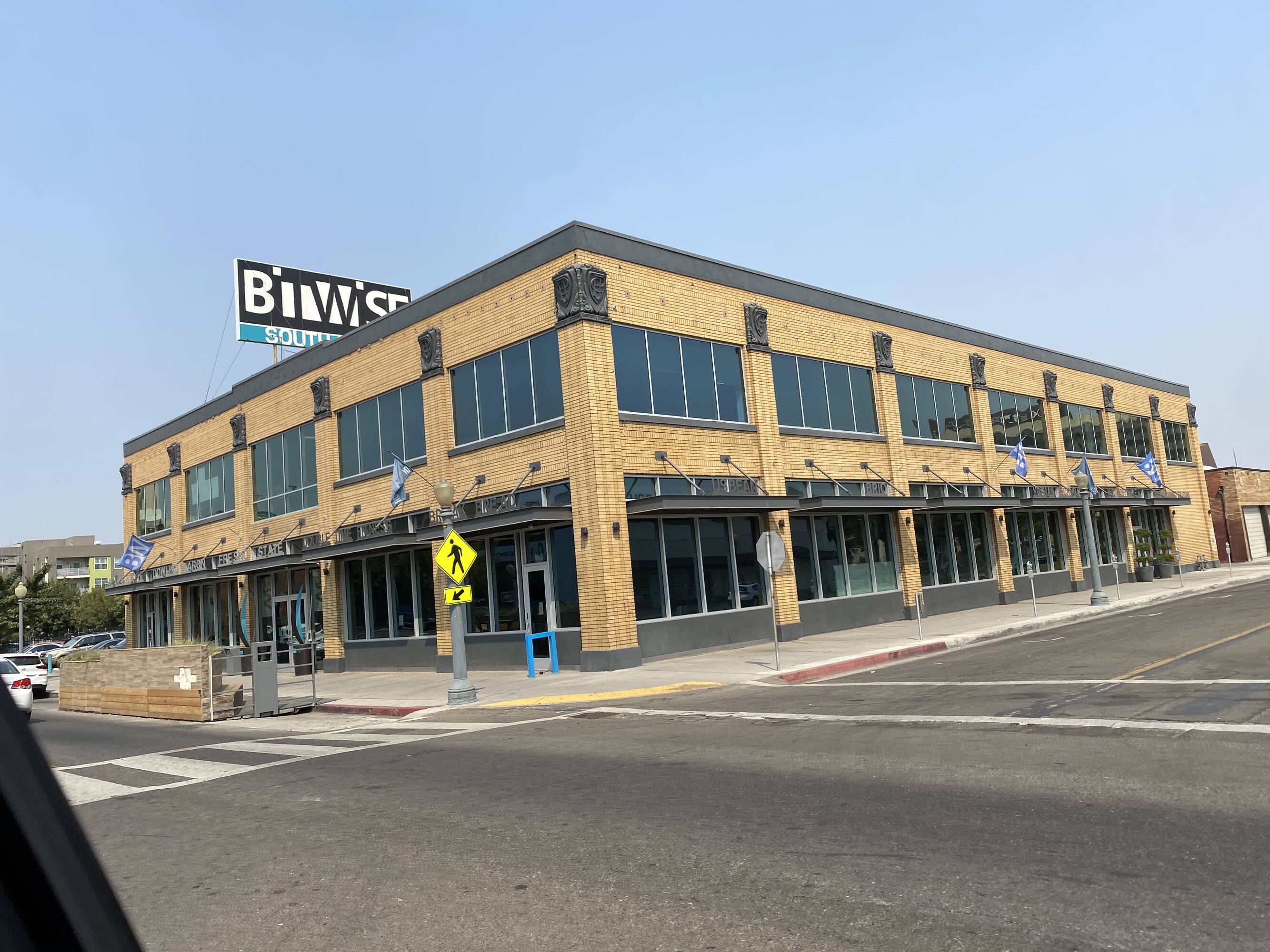 700 Van Ness Ave, Fresno, CA 93721