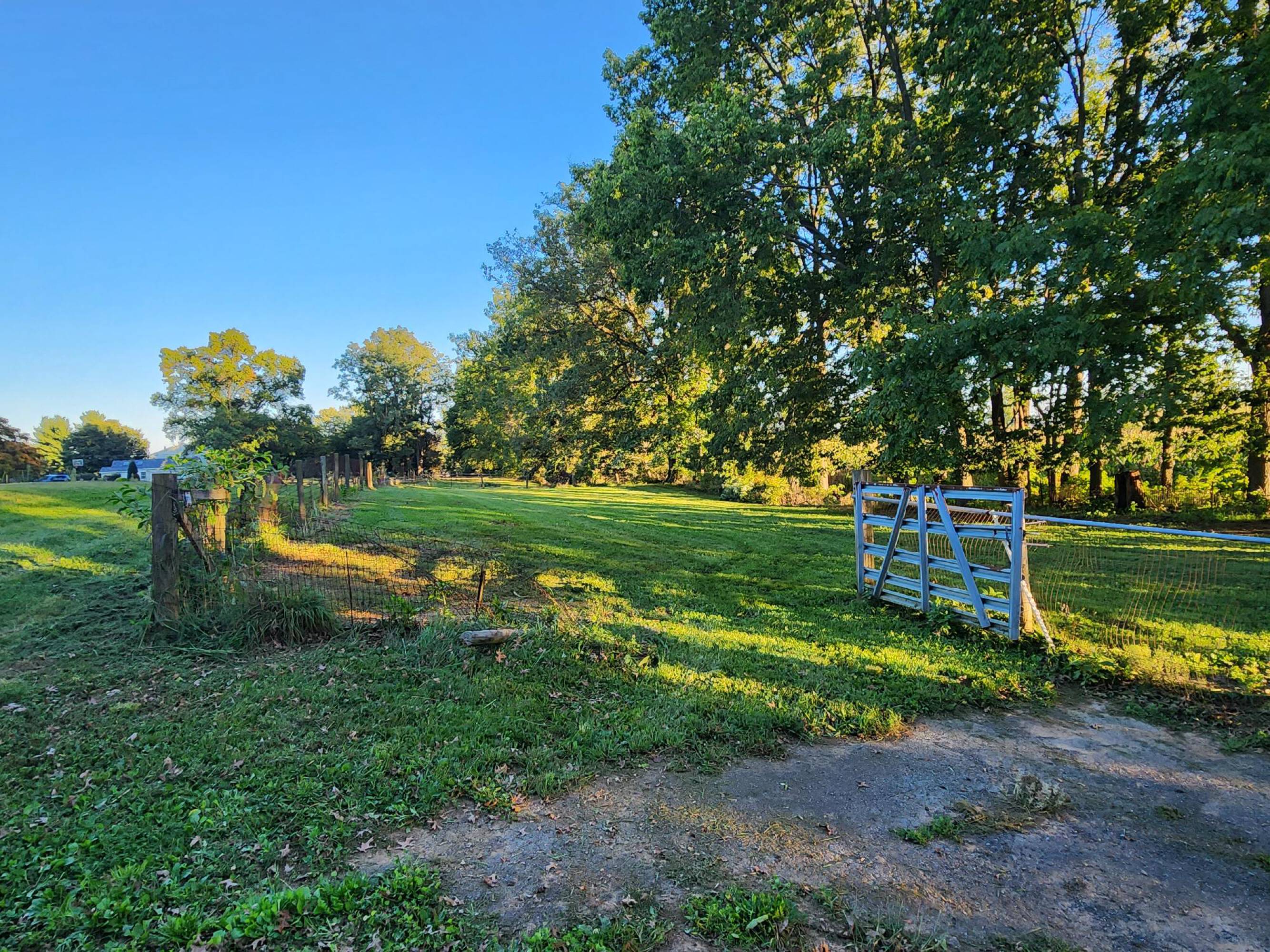 1100 Limekiln Rd, Douglassville, PA 19518