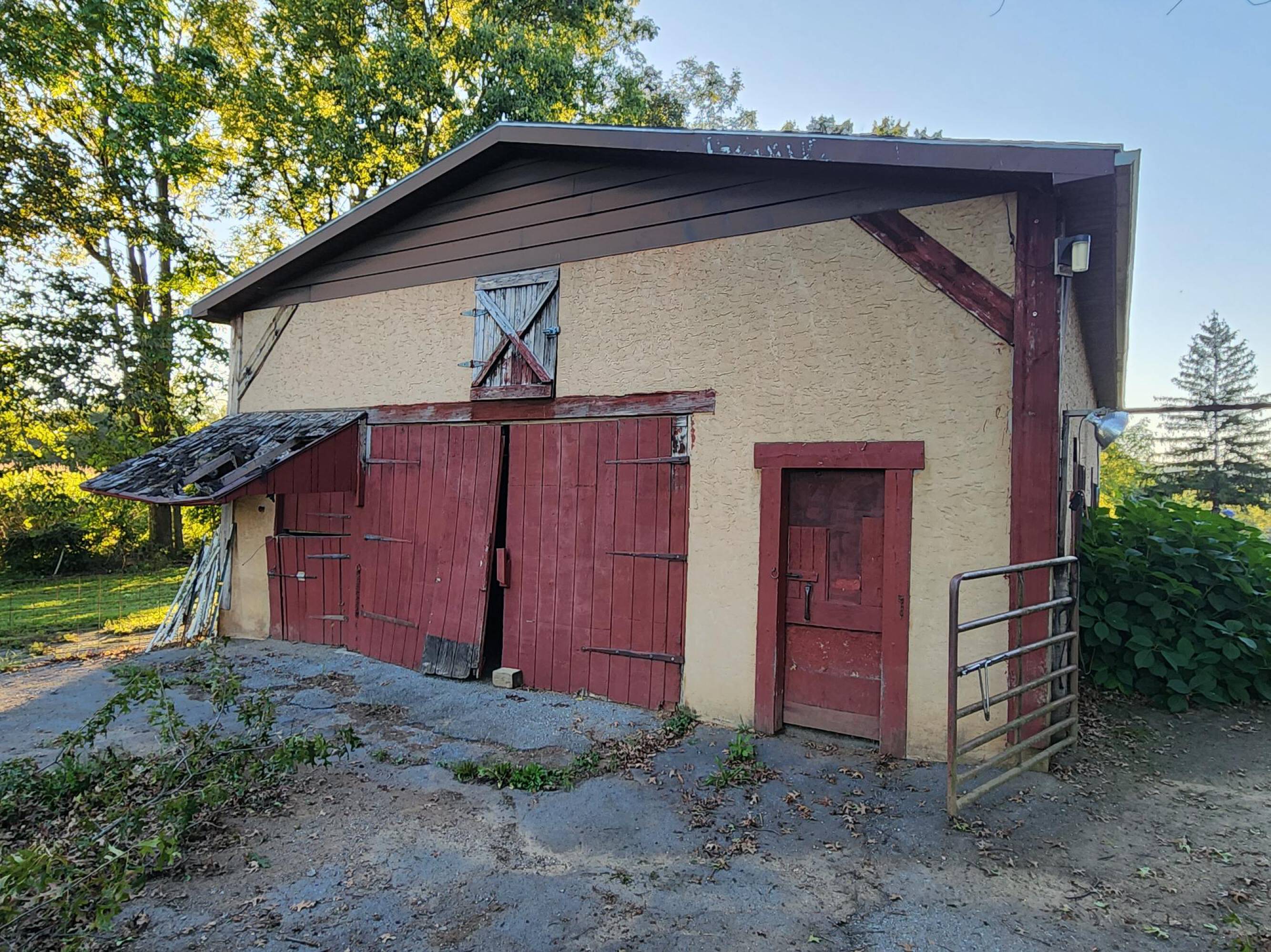 1100 Limekiln Rd, Douglassville, PA 19518