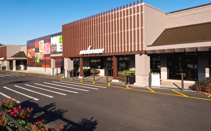 Pictures of Retail property located at 720 Hoosick Rd, Troy, NY 12180 for lease - image #1