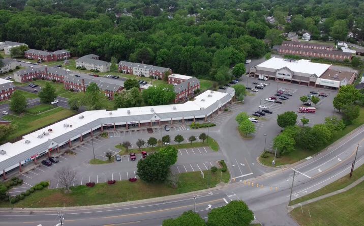 Pictures of Retail property located at 3815 Kecoughtan Rd, Hampton, VA 23669 for lease - image #1