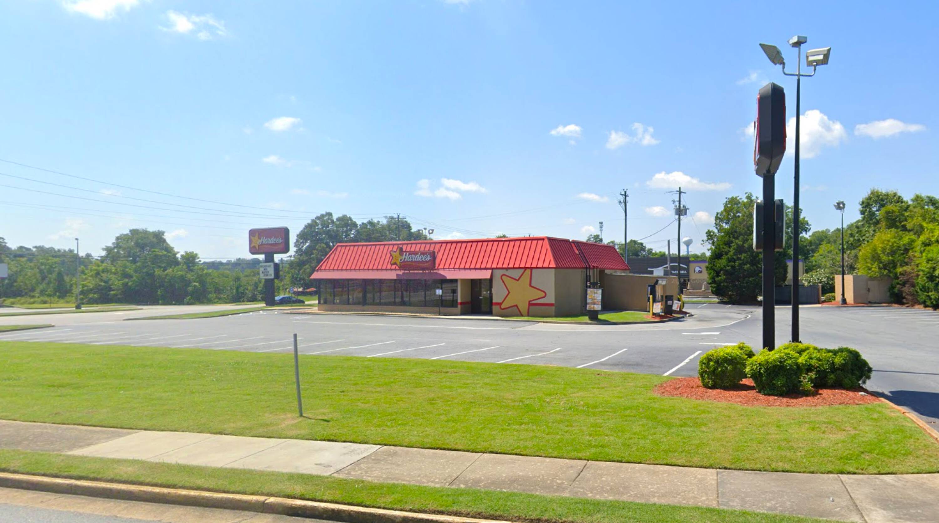 421 N Davis Dr, Warner Robins, GA 31093 | Crexi.com