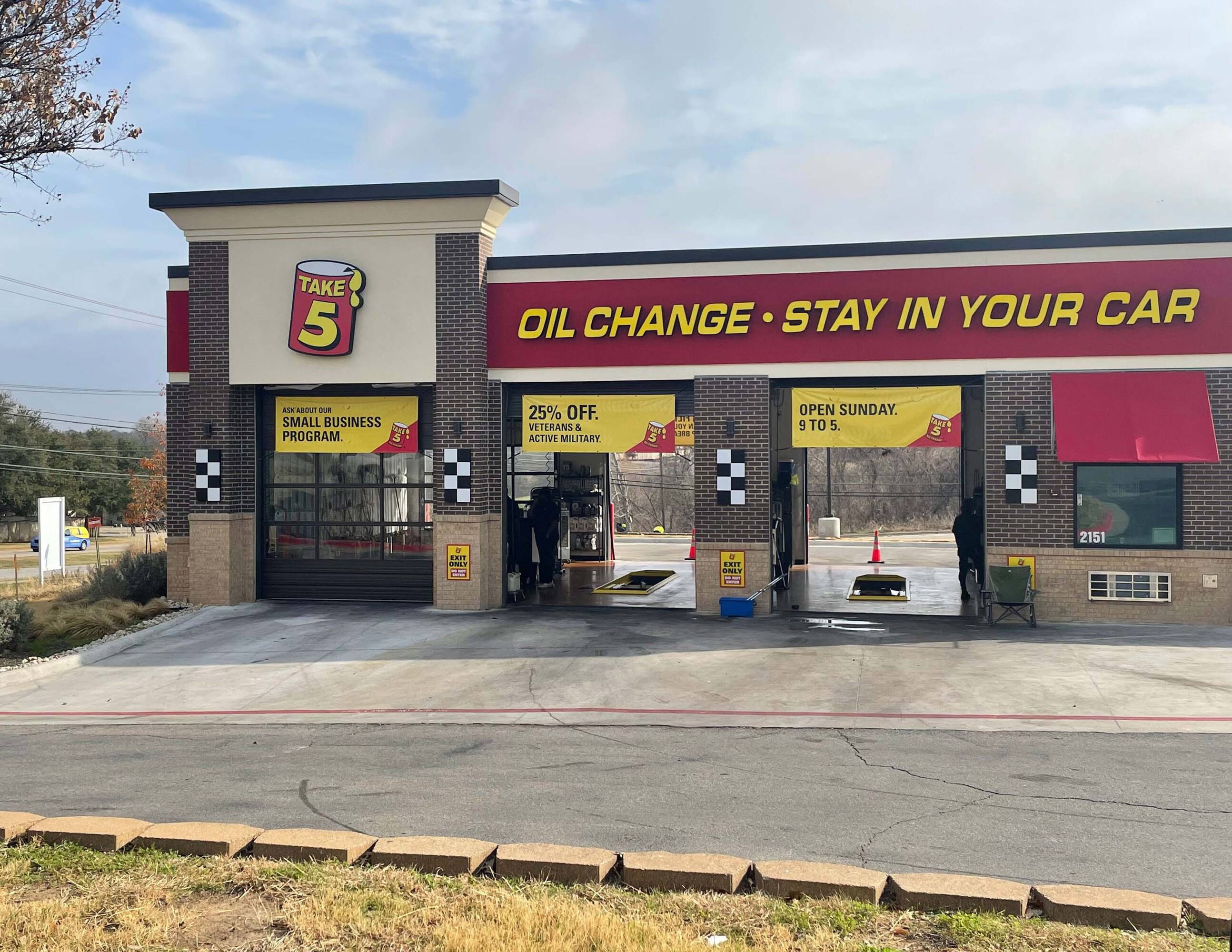 2151 Gattis School Rd, Round Rock, TX 78664