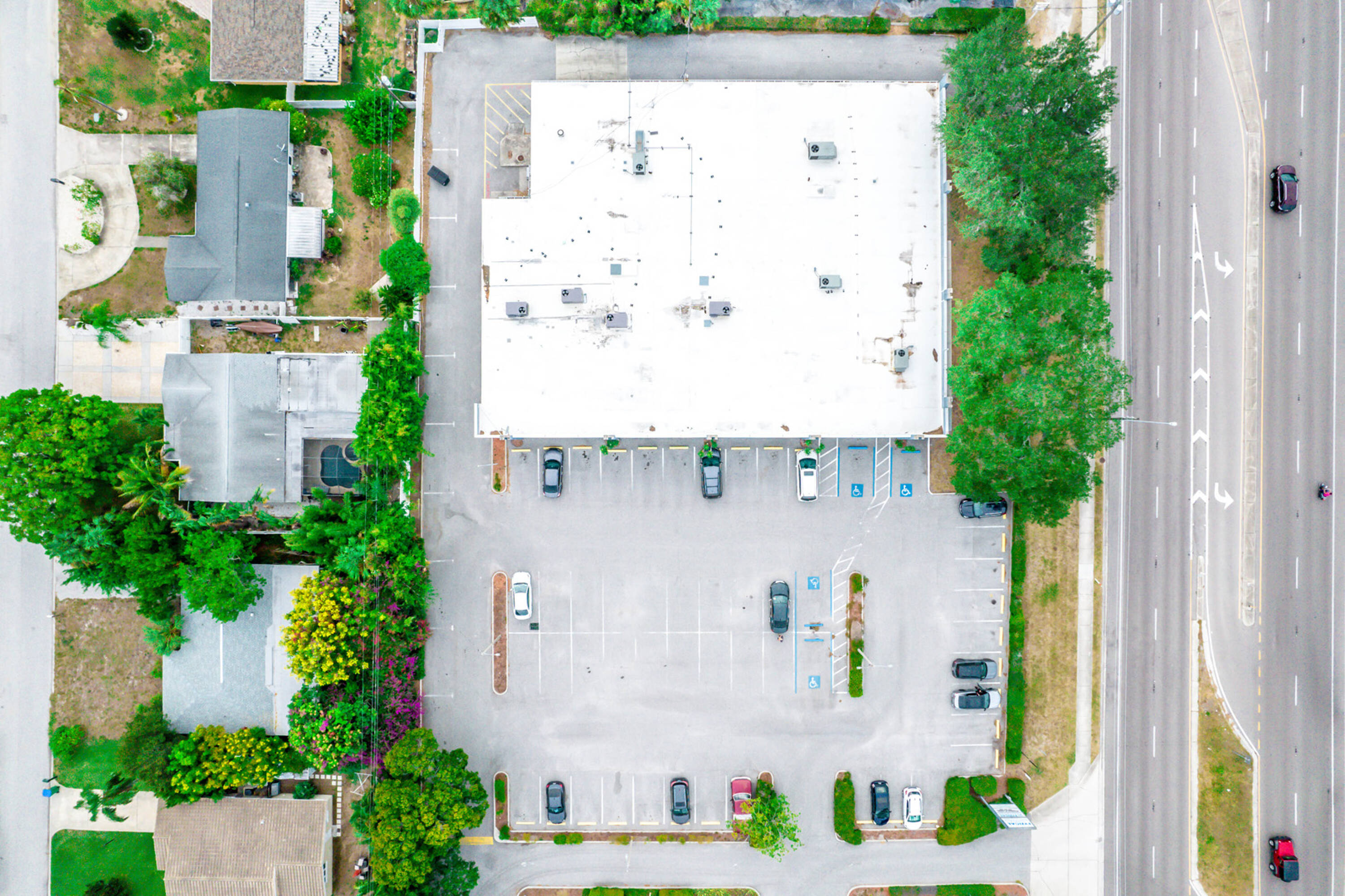 14280 Walsingham Rd, Largo, FL 33774