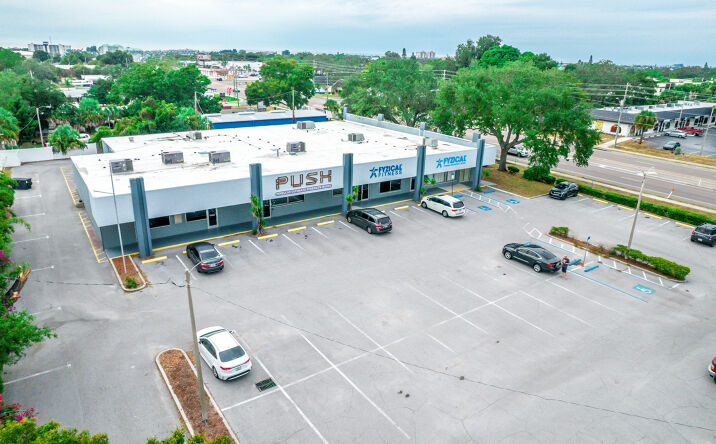 Pictures of Retail, Office, Restaurant property located at 14100 Walsingham Rd, Largo, FL 33774 for lease - image #1