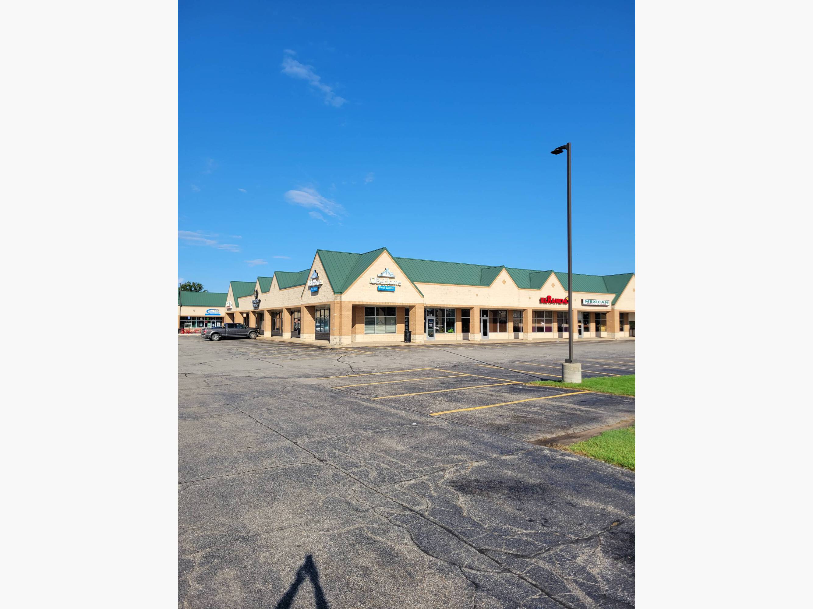 12719 Riley St, Holland, MI 49424