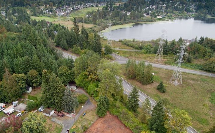 Pictures of Retail, Industrial property located at 1805 Bickford Ave, Snohomish, WA 98290 for lease - image #1