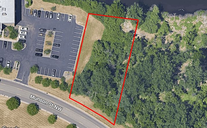 Pictures of Office property located at 4481 Munson St NW, Canton, OH 44718 for lease - image #1