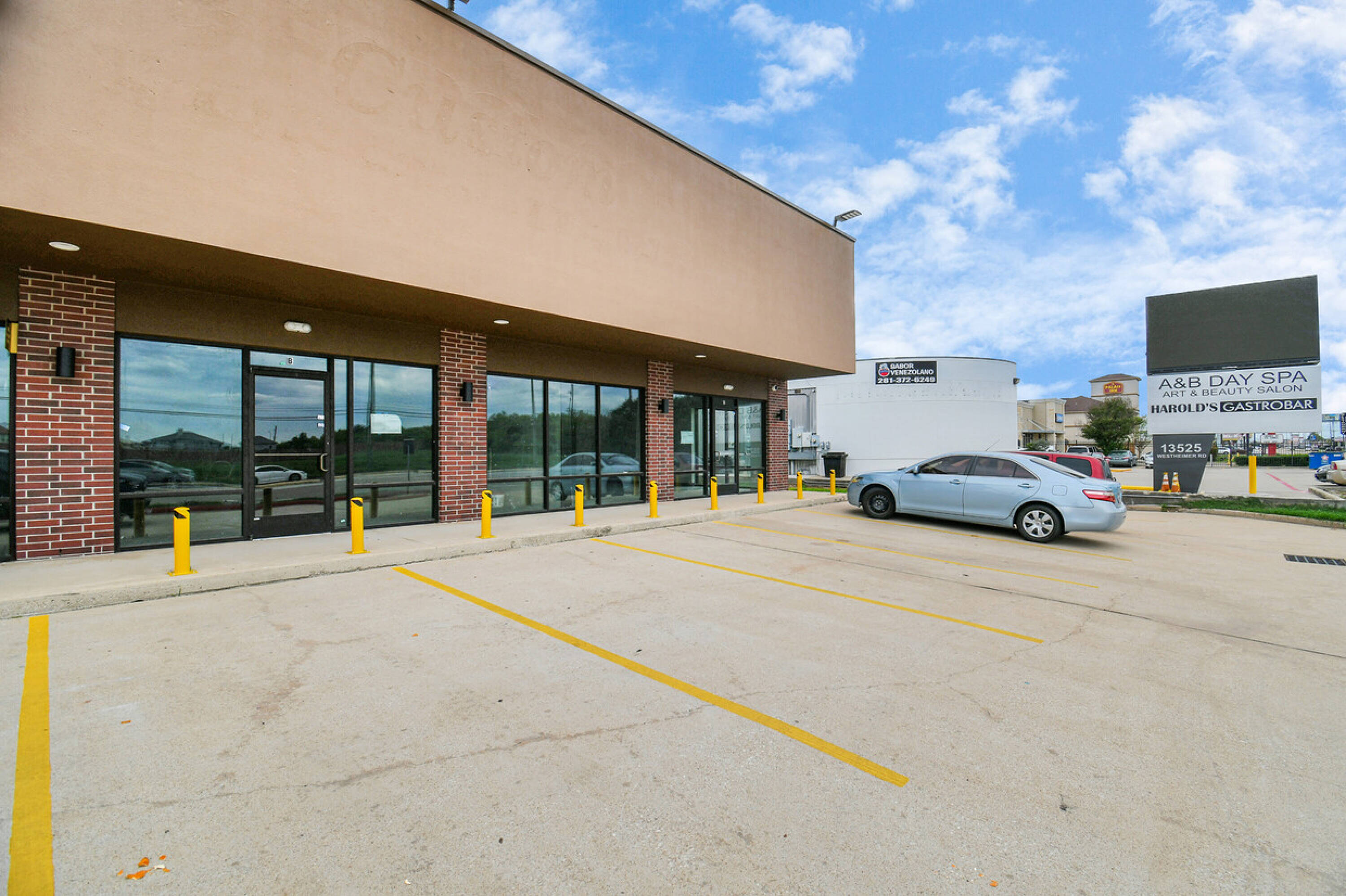 13511 Westheimer Rd, Houston, TX 77082 | Crexi.com