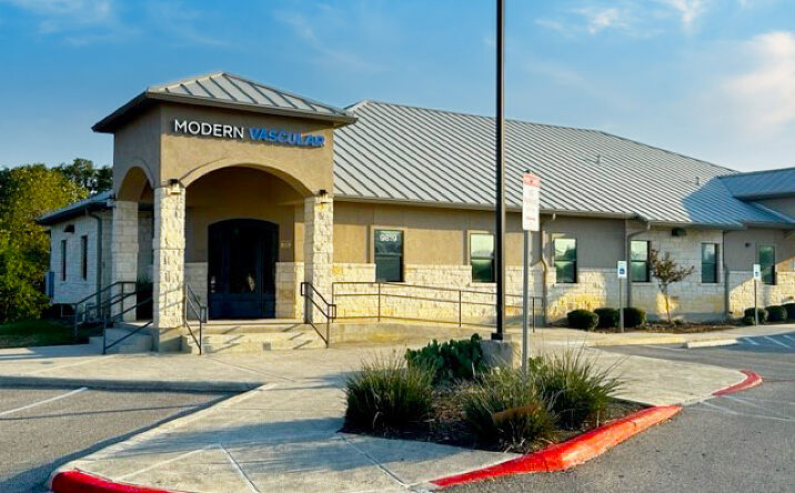 Pictures of Office property located at 9819 Huebner Rd, San Antonio, TX 78240 for lease - image #1