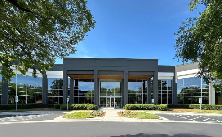 Pictures of Office property located at 2000 Perimeter Park Dr, Morrisville, NC 27560 for lease - image #1