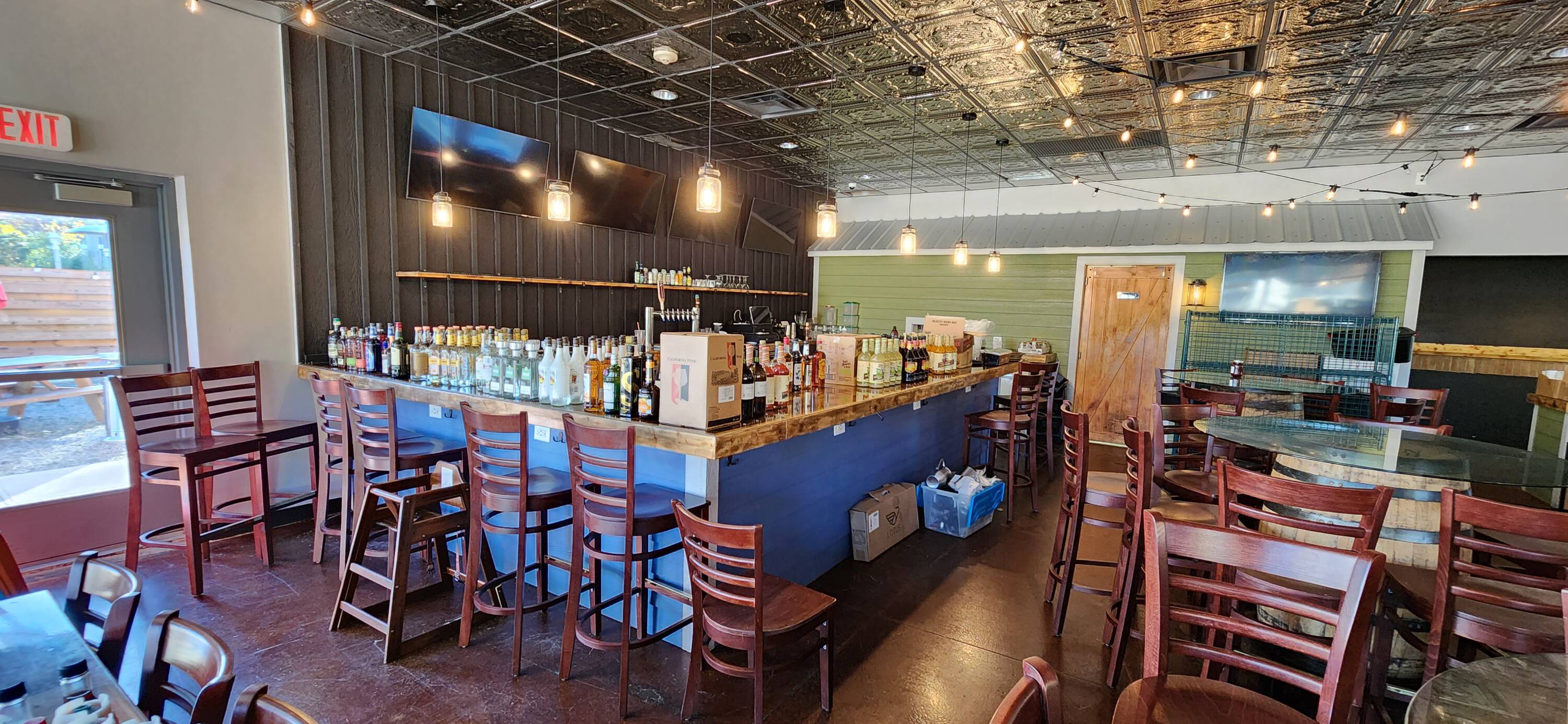 1080 Tiogue Ave, Coventry, RI 02816