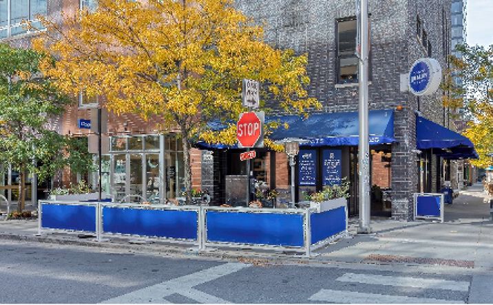 Pictures of Retail property located at 821 W Fulton St, Chicago, IL 60607 for lease - image #1