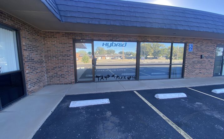 Pictures of Retail property located at 1650 S Meridian Ave, Wichita, KS 67213 for lease - image #1