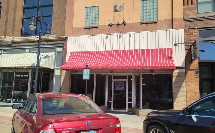 Pictures of Retail property located at 319 S Main St, Aberdeen, SD 57401 for lease - image #1