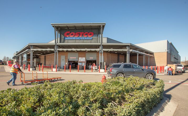 Pictures of Retail property located at 3500-3700 South Carrollton Avenue, New Orleans, LA 70032 for lease - image #1