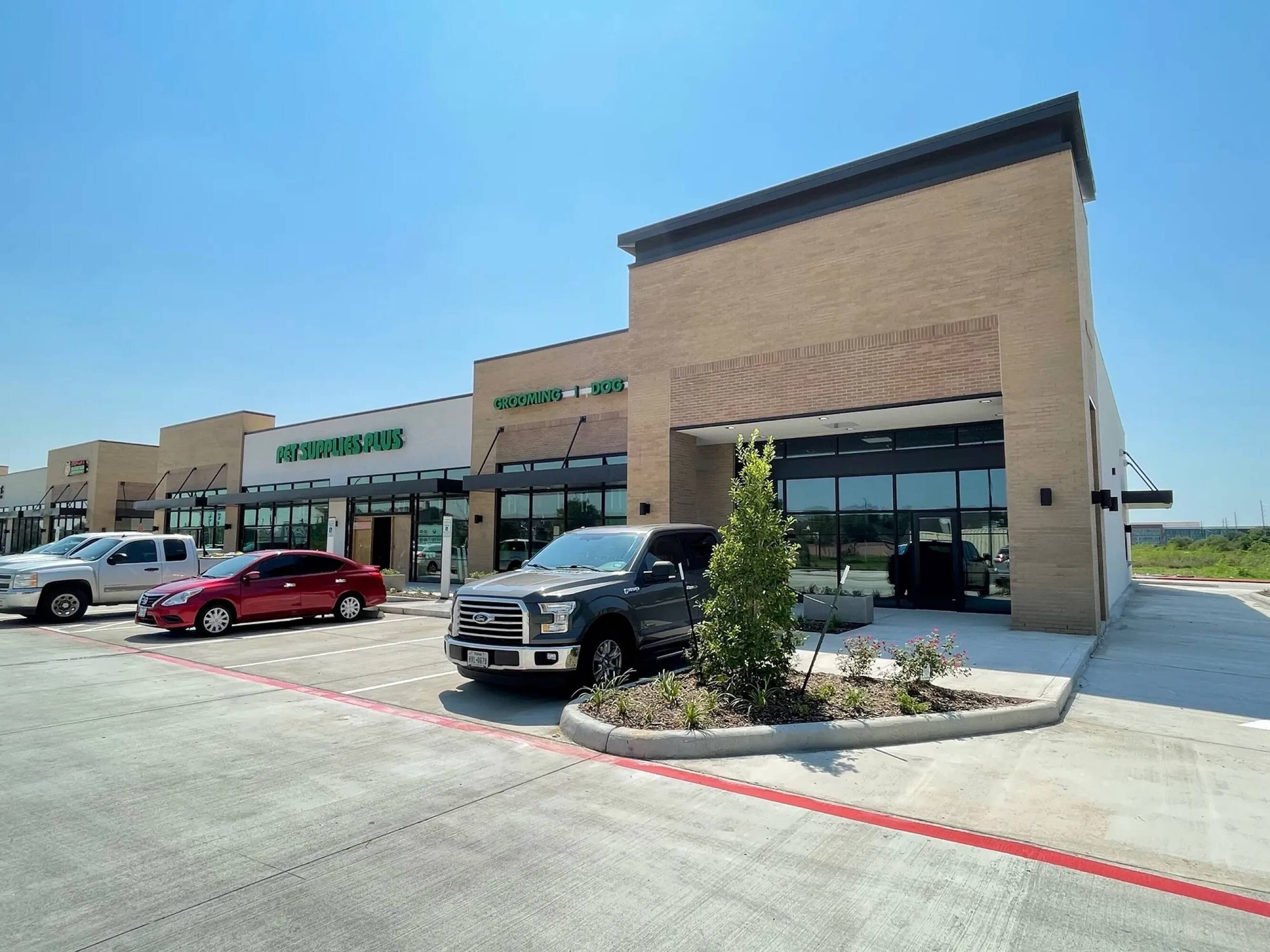 11940 broadway st pearland tx 77584 crexi