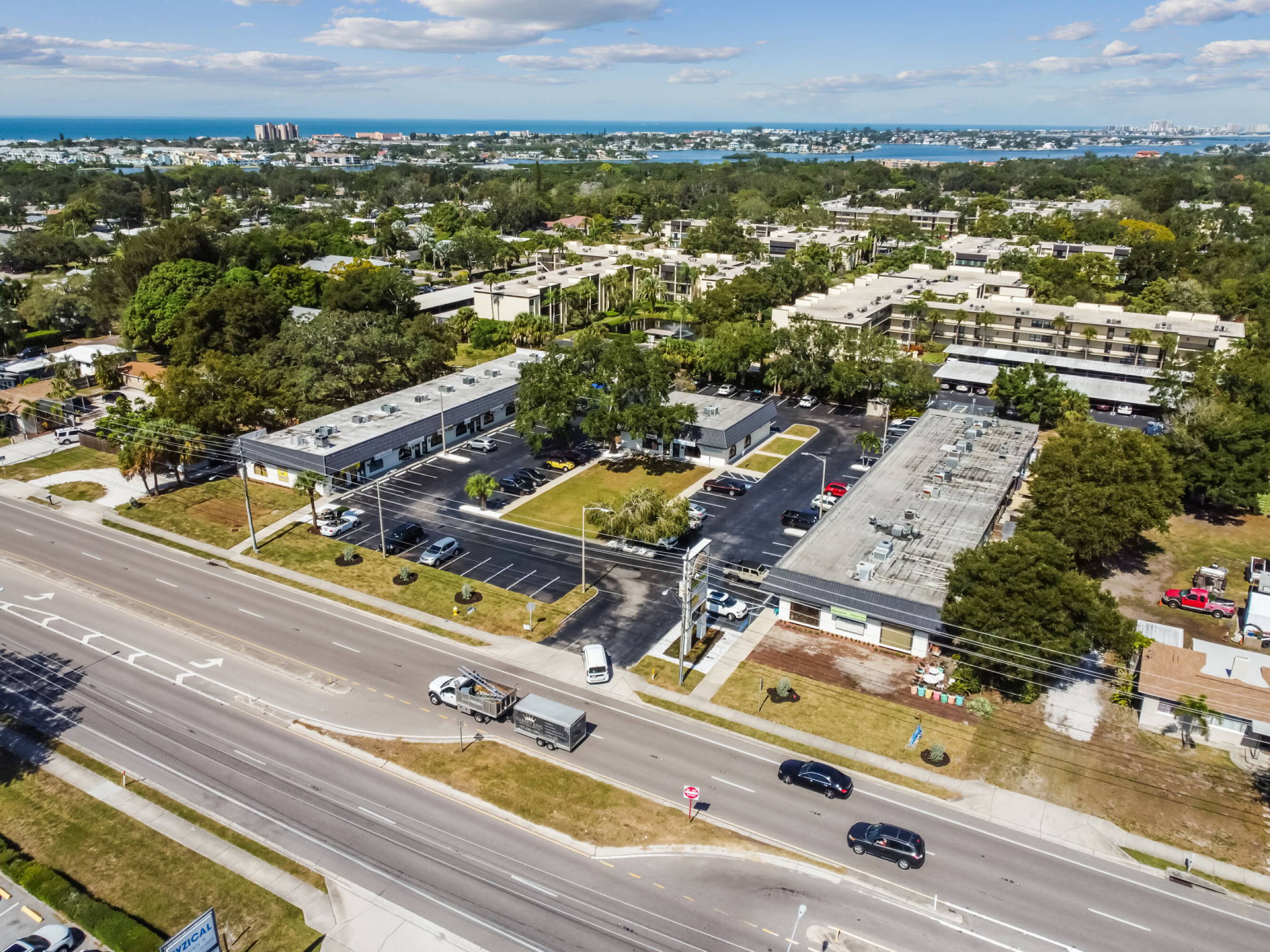 14219 Walsingham Rd, Largo, FL 33774