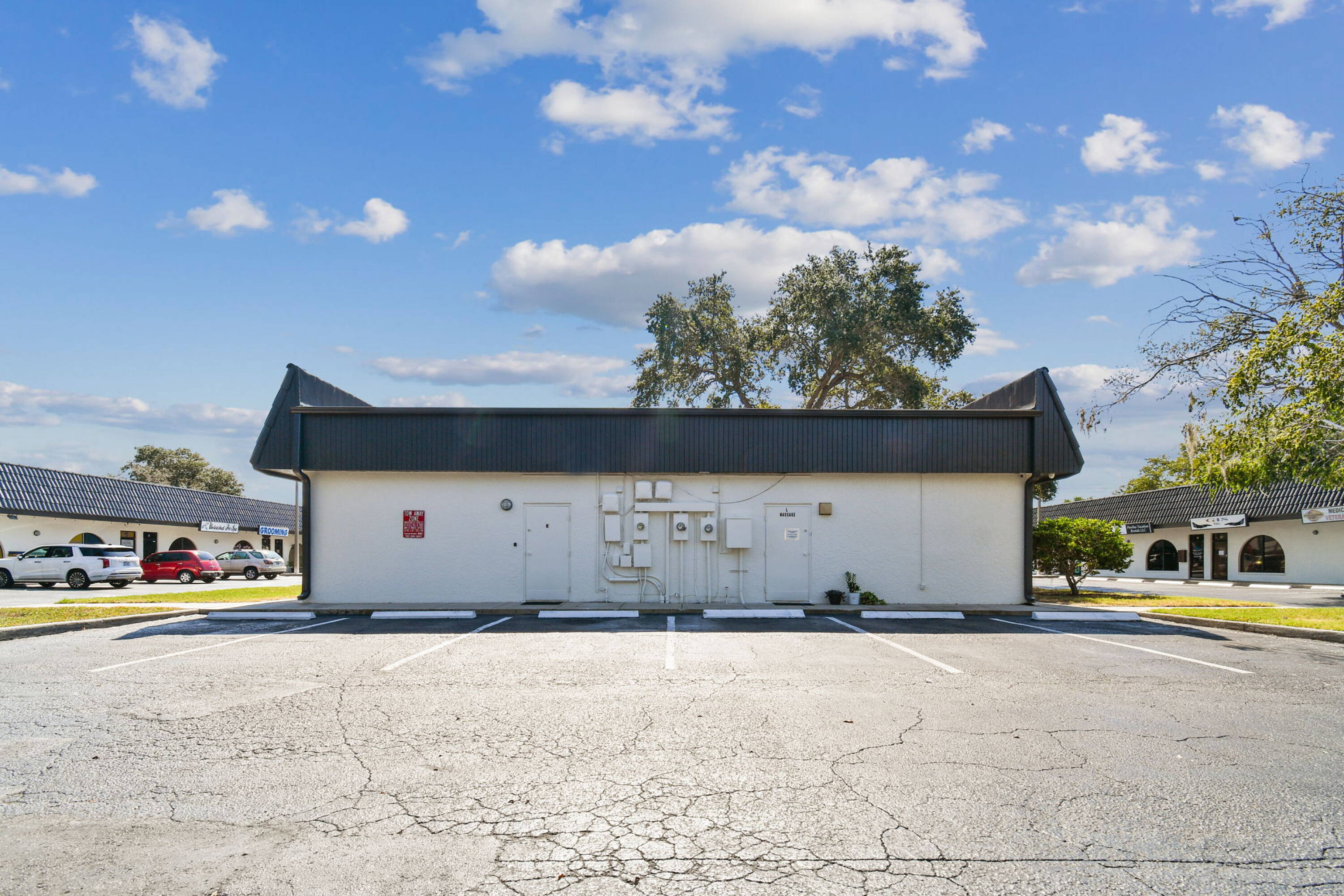 14219 Walsingham Rd, Largo, FL 33774