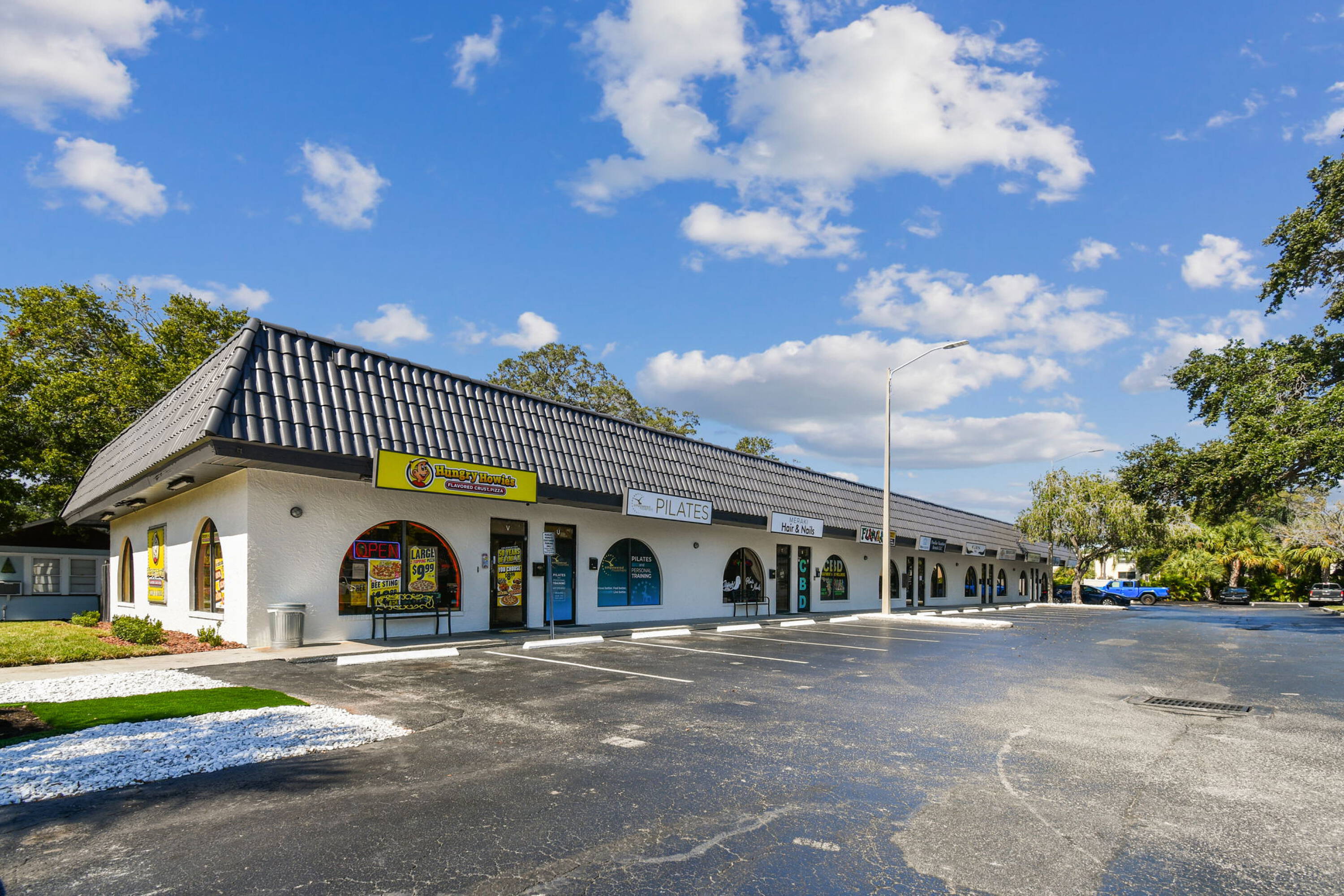 14219 Walsingham Rd, Largo, FL 33774