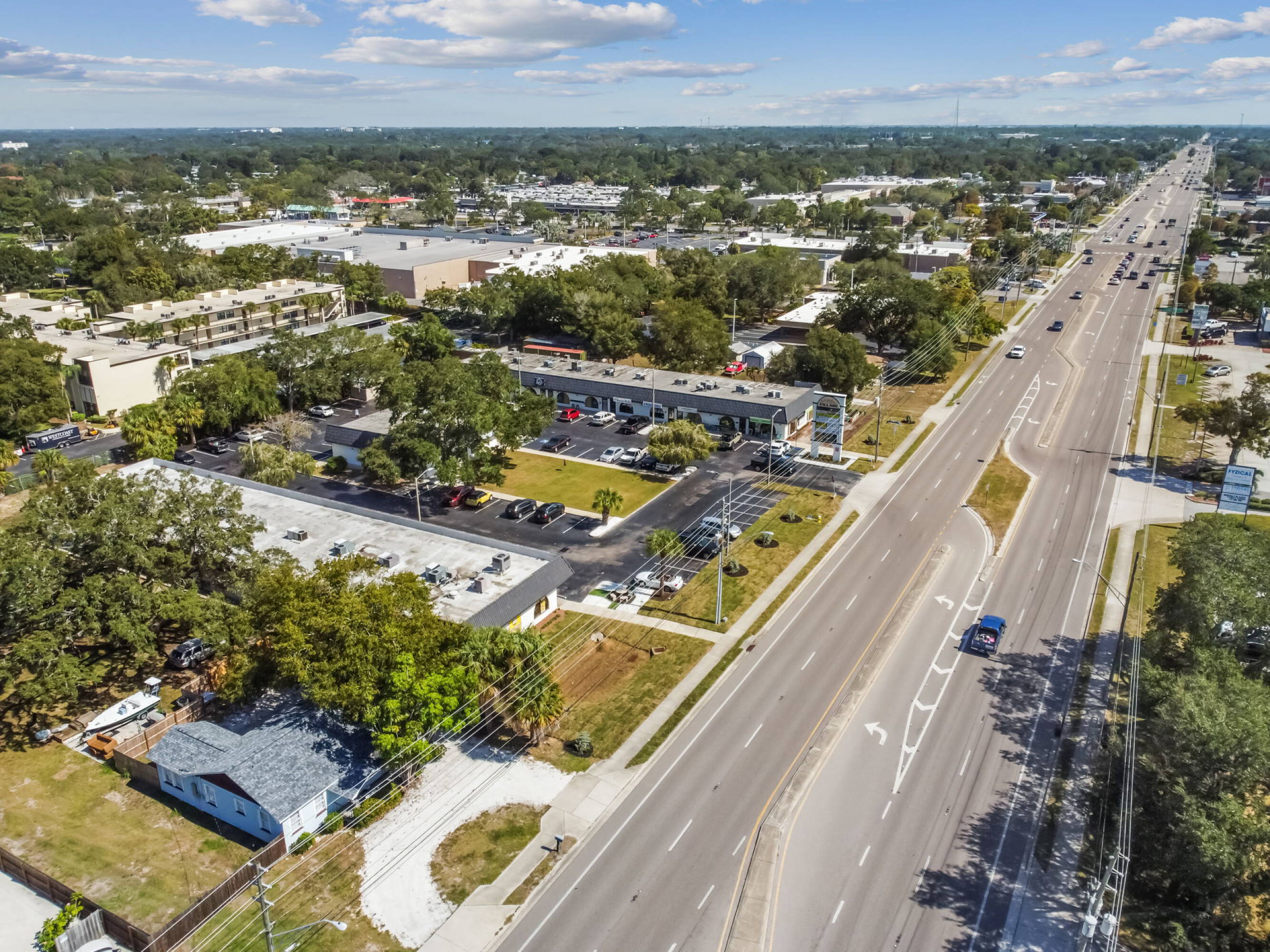 14219 Walsingham Rd, Largo, FL 33774