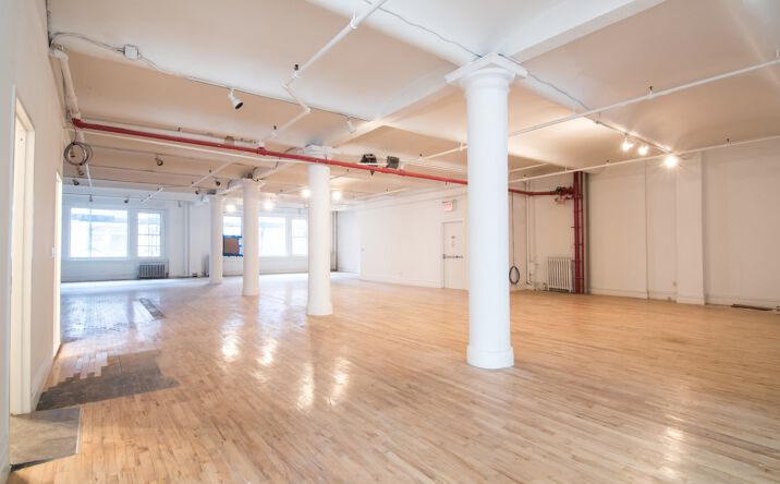 Pictures of Office property located at W 18th St, New York, NY 10011 for lease - image #1