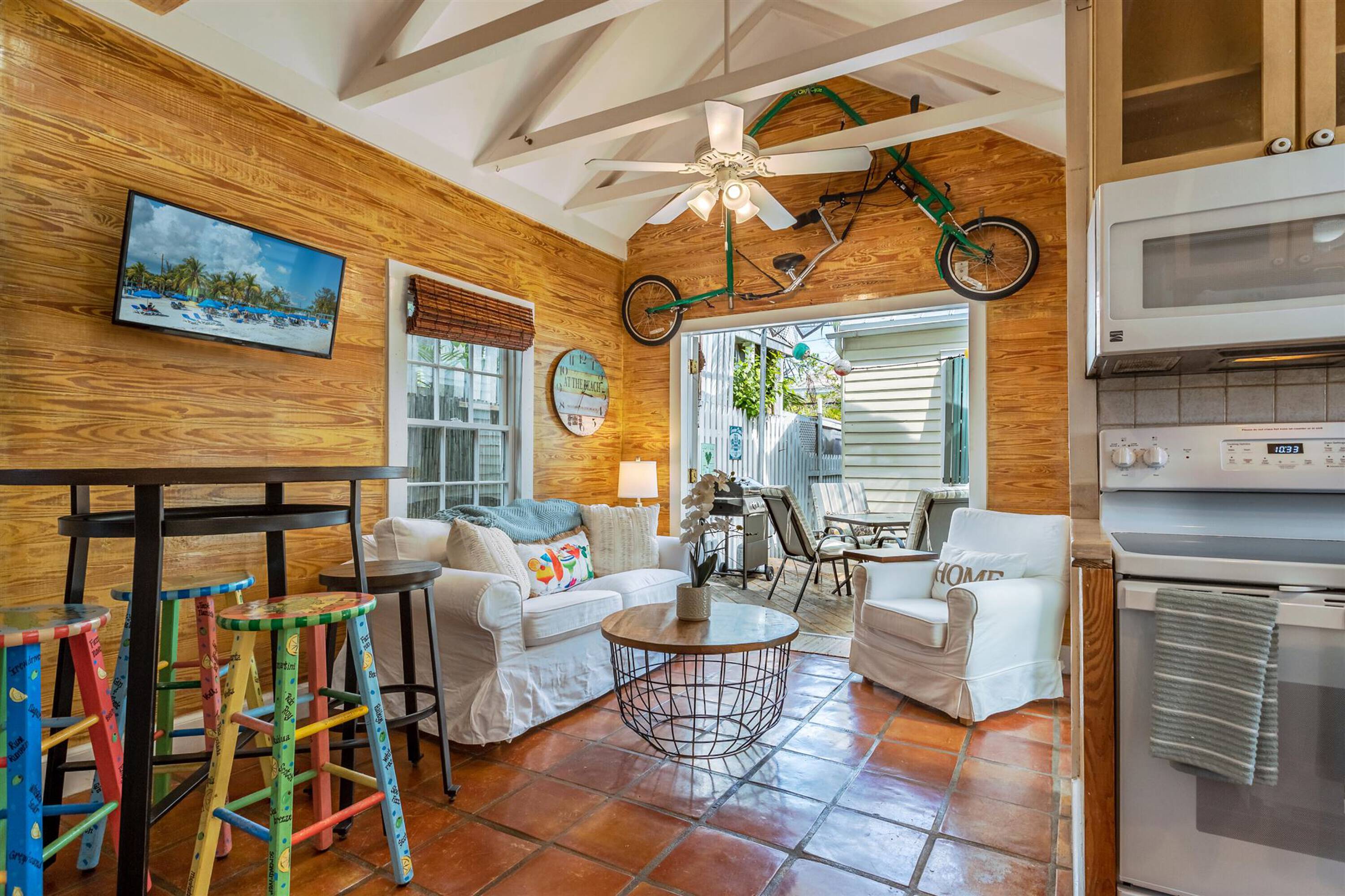 1025 Elgin Ln, Key West, FL 33040