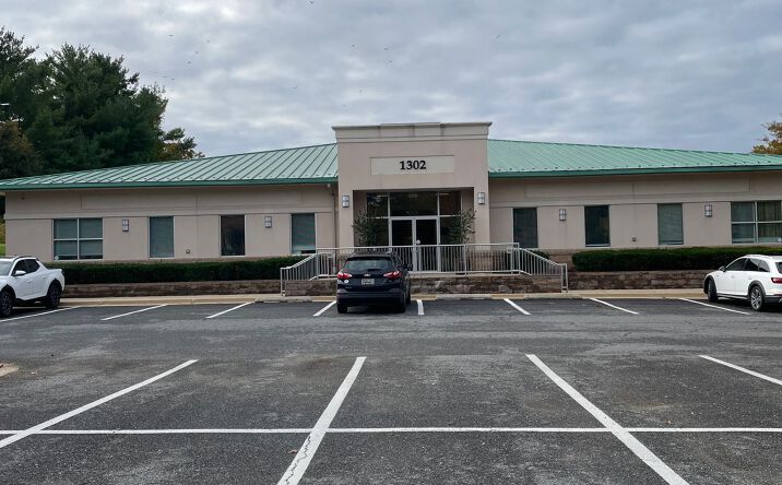 Pictures of Office property located at 1302 Cronson Boulevard, Crofton, MD 21114 for lease - image #1