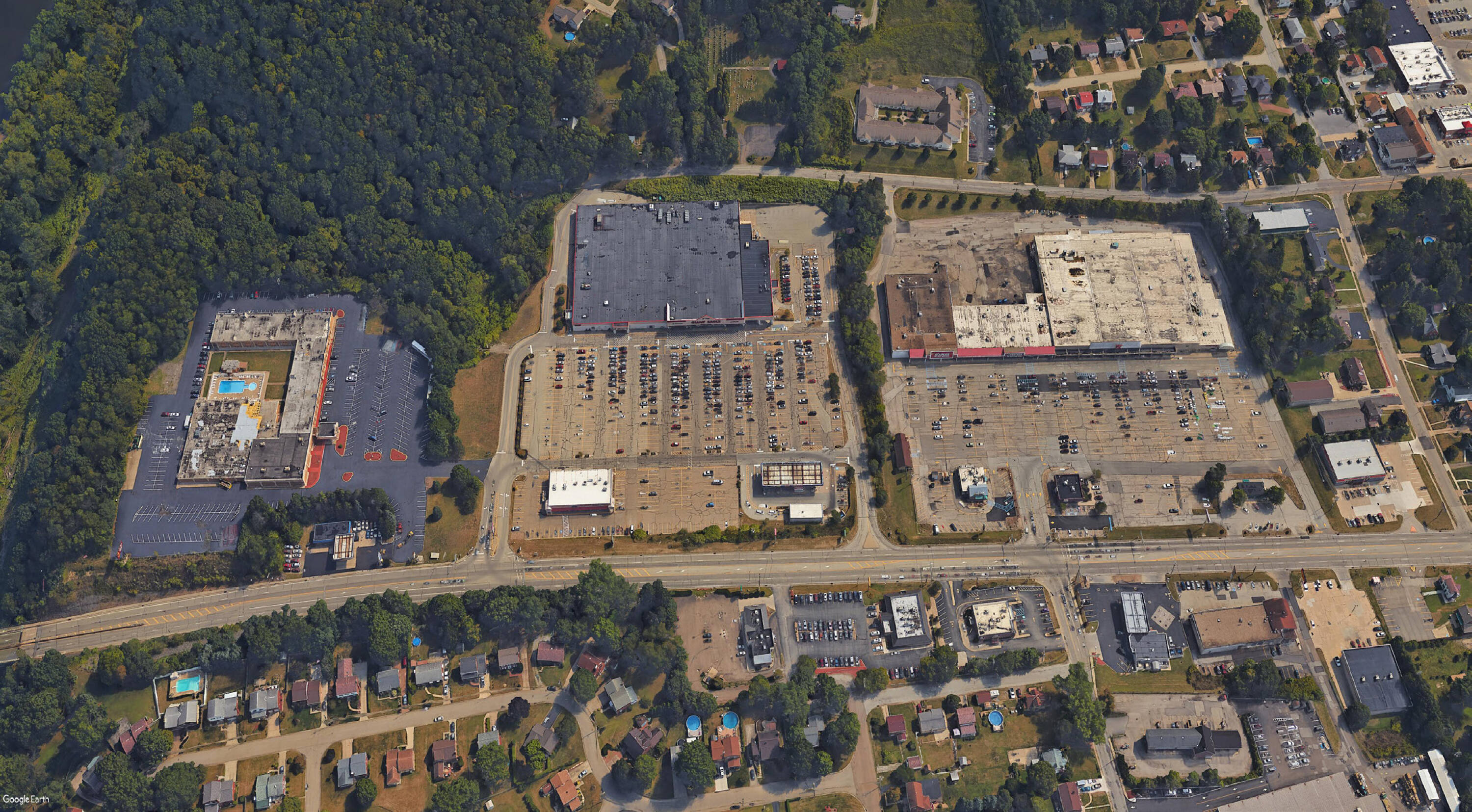 100 Tarentum Bridge Road, New Kensington, PA 15068