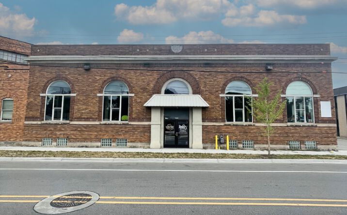 Pictures of Office property located at 1035 Godfrey Avenue SW, Grand Rapids, MI 49503 for lease - image #1