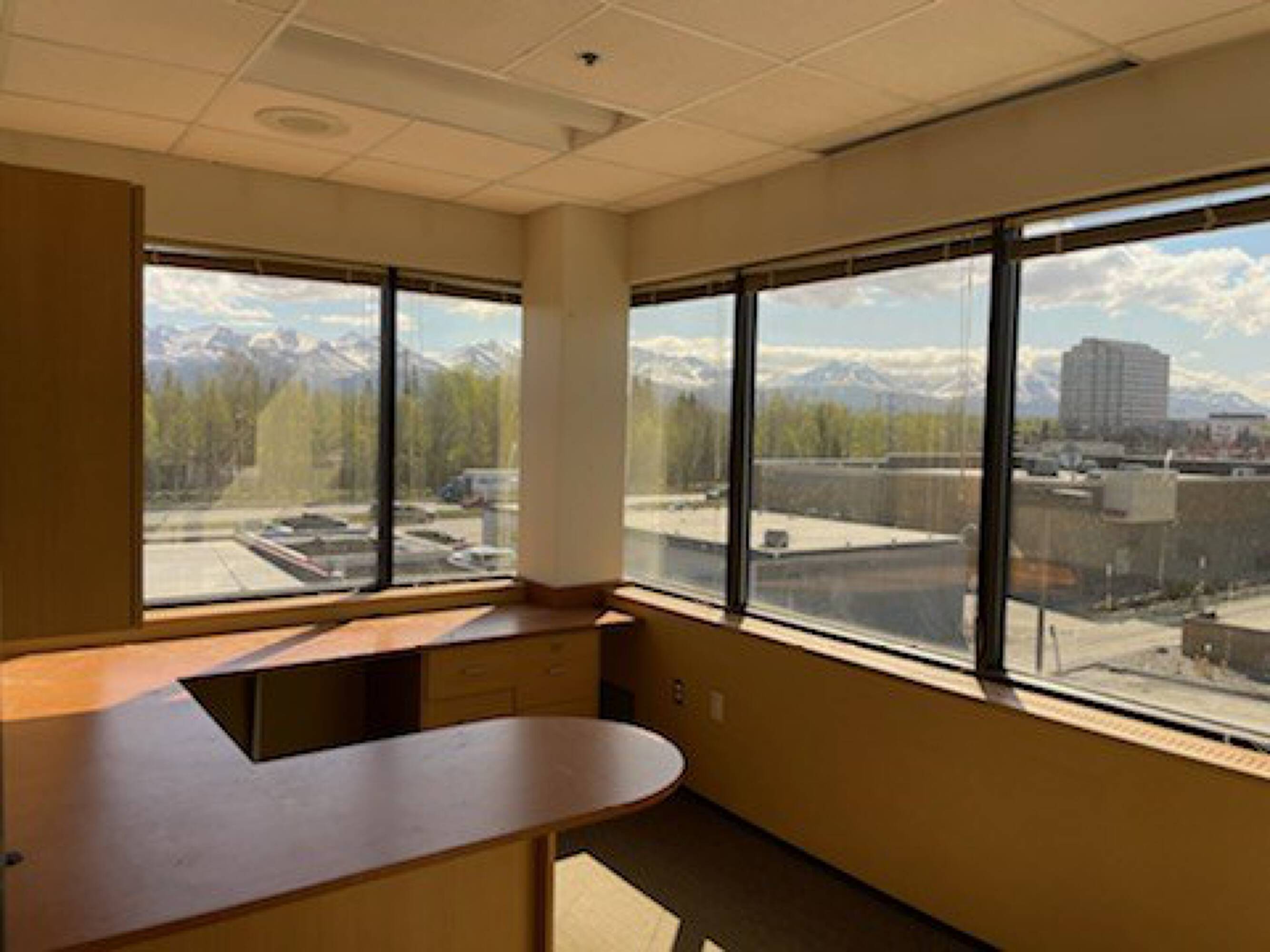 2525 Gambell St, Anchorage, AK 99503