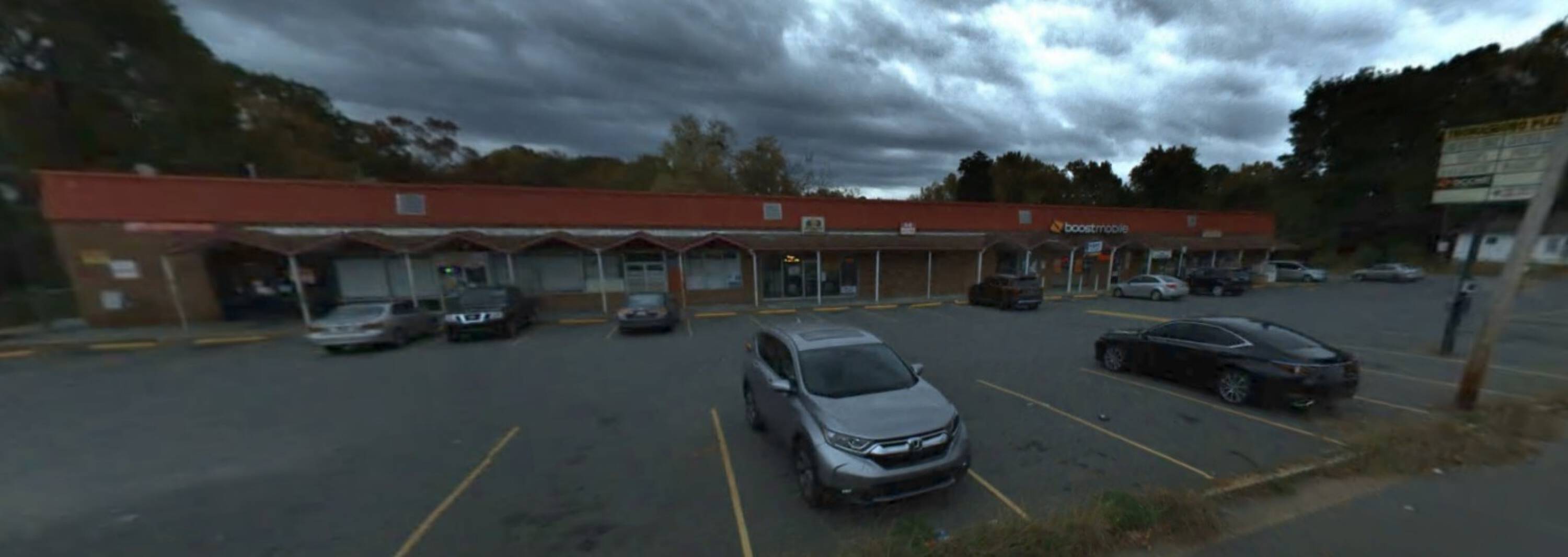 423 Bradford Dr, Charlotte, NC 28208