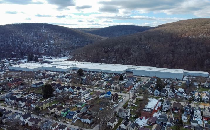 Pictures of Industrial property located at 325 Buffalo St, Franklin, PA 16323 for lease - image #1