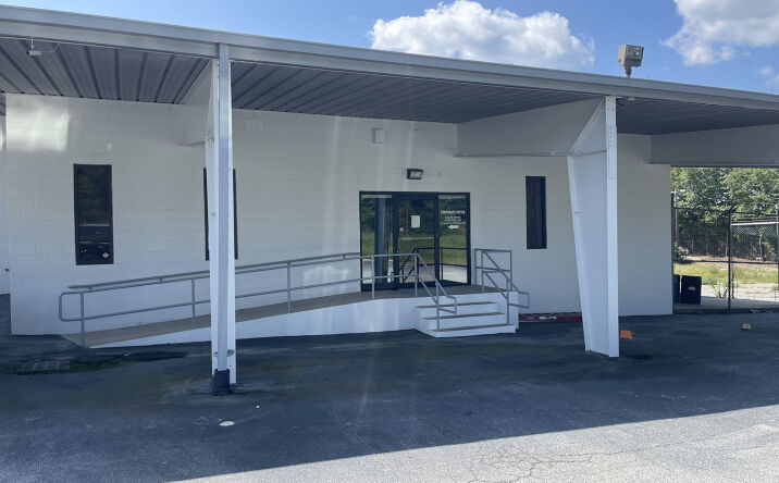 Pictures of Office property located at 4281 Old Dixie Hwy, Atlanta, GA 30354 for lease - image #1