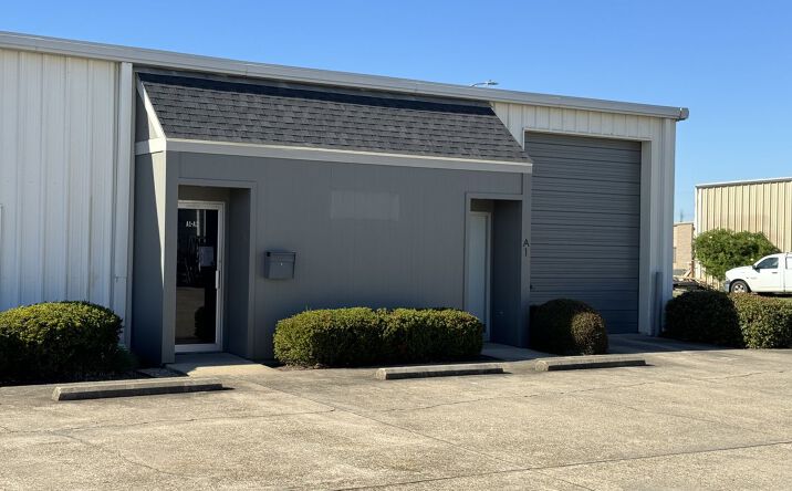 Pictures of Office, Industrial property located at 104 Row 2, Lafayette, LA 70508 for lease - image #1