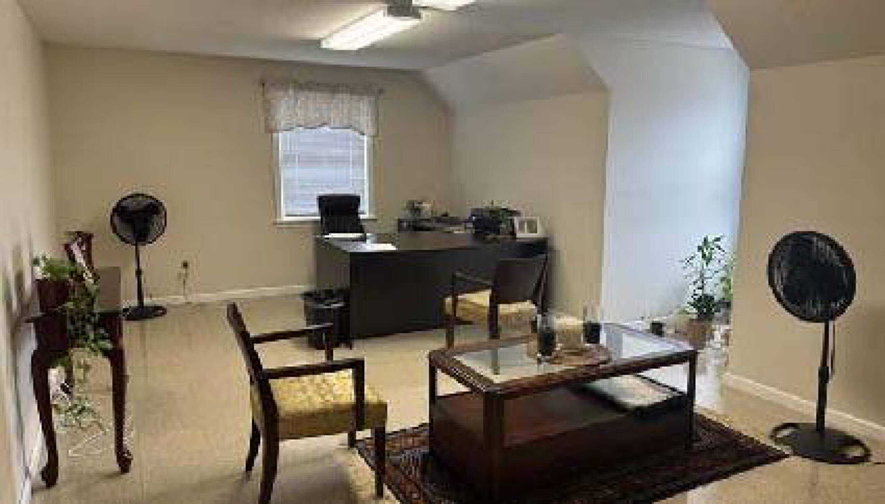 40 Crane Ave, East Longmeadow, MA 01028