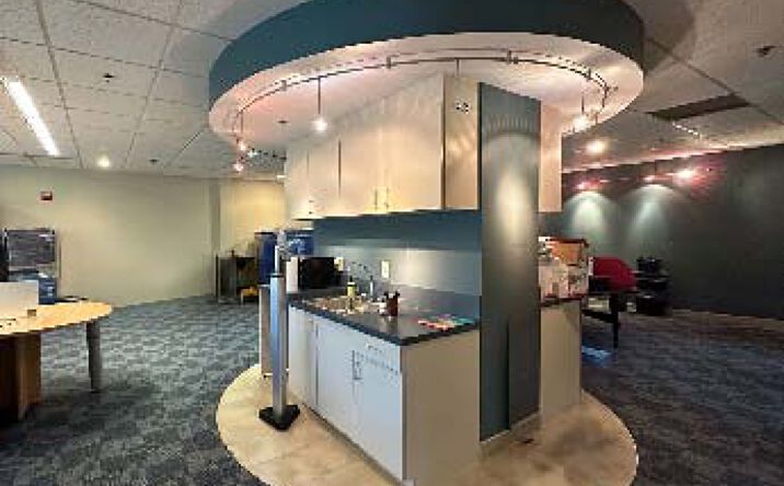 Pictures of Retail property located at 8230 Boone Blvd, Vienna, VA 22182 for lease - image #1