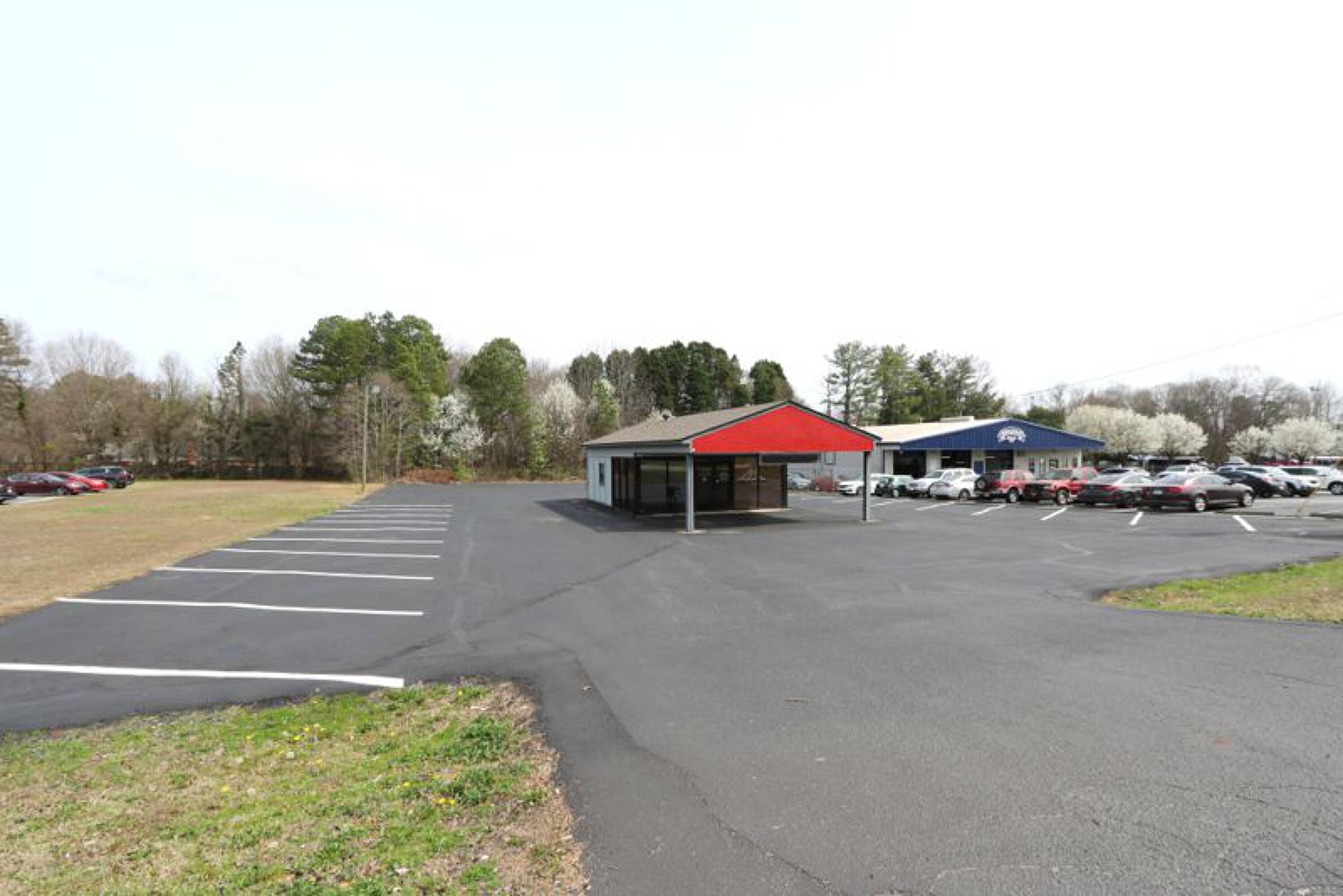 385 E Blackstock Rd, Spartanburg, SC 29301