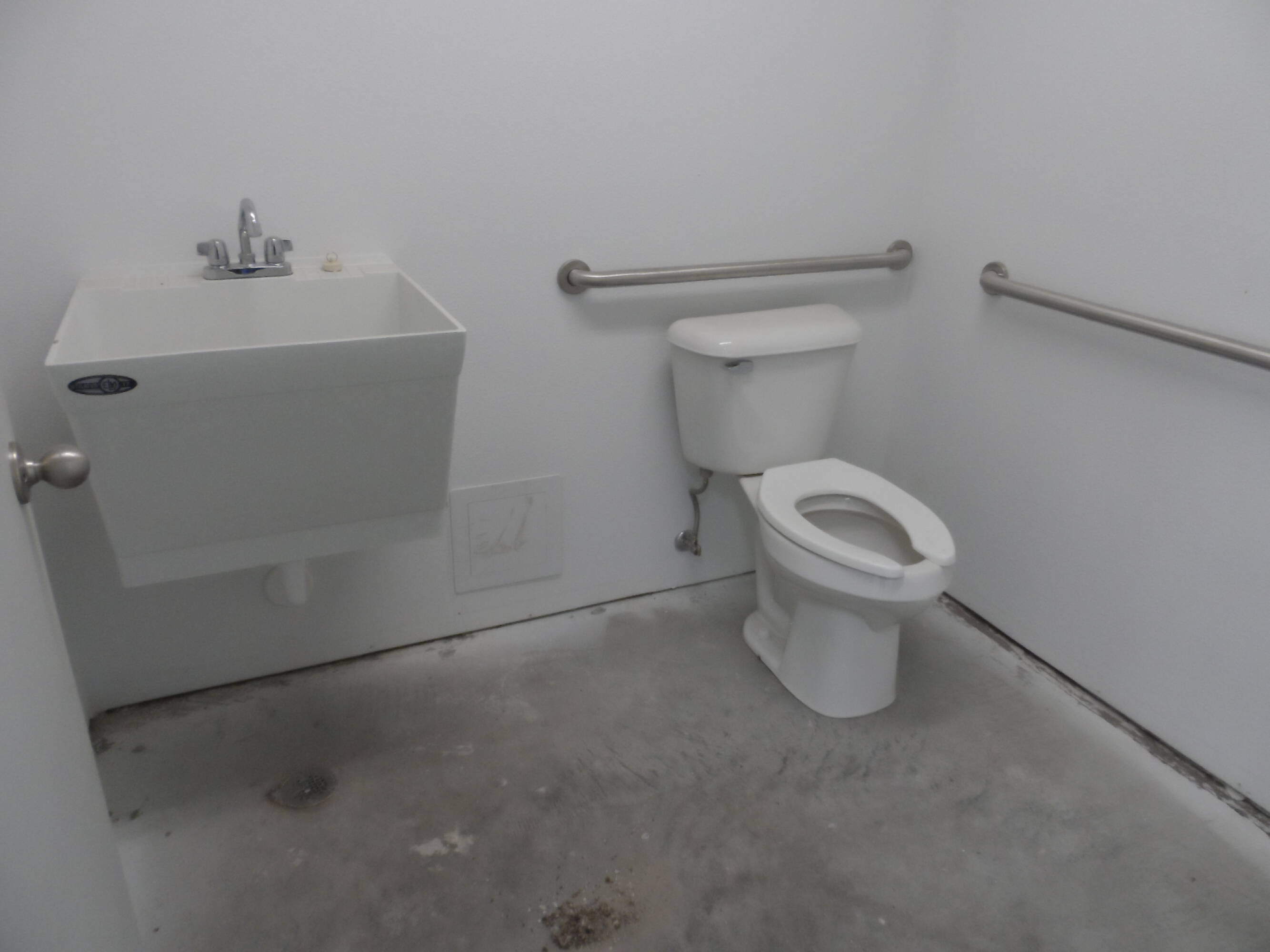 4140 Hagen Ave, Bismarck, ND 58504