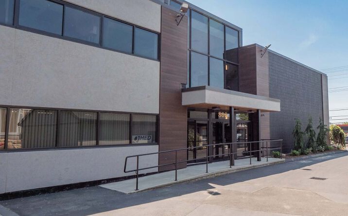 Pictures of Office property located at 809 Aquidneck Ave, Middletown, RI 02842 for lease - image #1