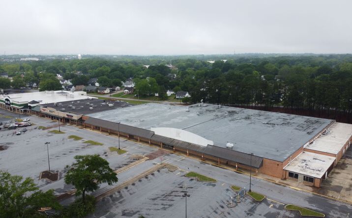 Pictures of Retail property located at 1 K-Mart Plaza, Greenville, SC 29605 for lease - image #1