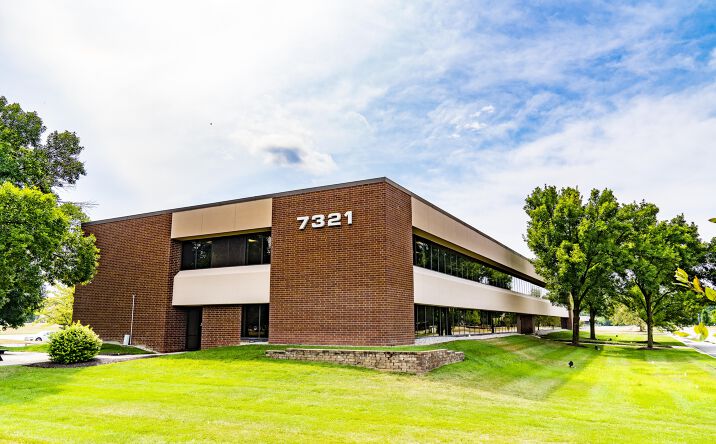 Pictures of Office property located at 7321 Shadeland Station Way, Indianapolis, IN 46256 for lease - image #1