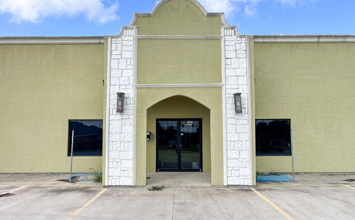 Lease Commercial Real Estate and Property in Roma, TX | Crexi.com