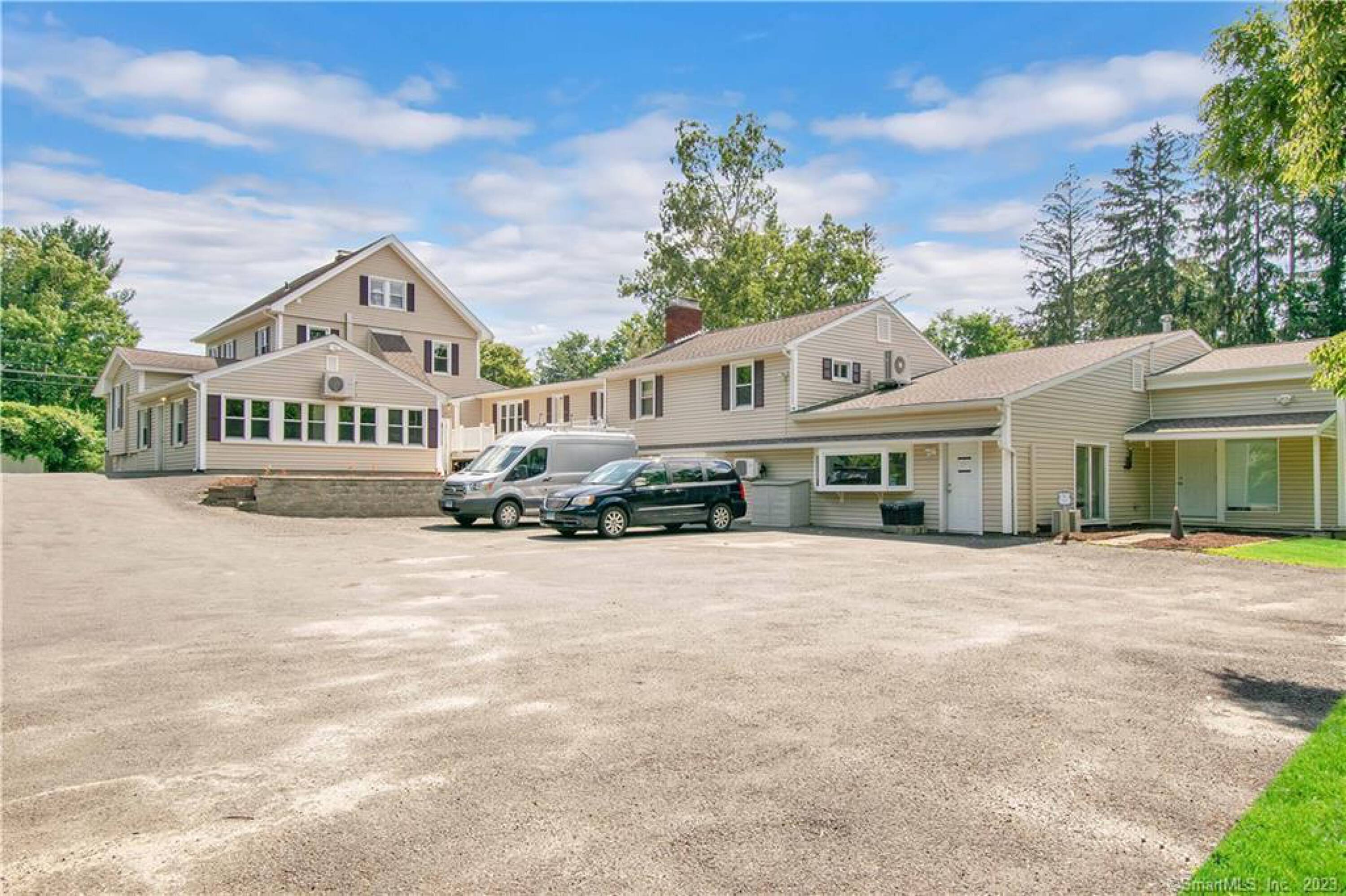 531 Main St, Somers, CT 06071