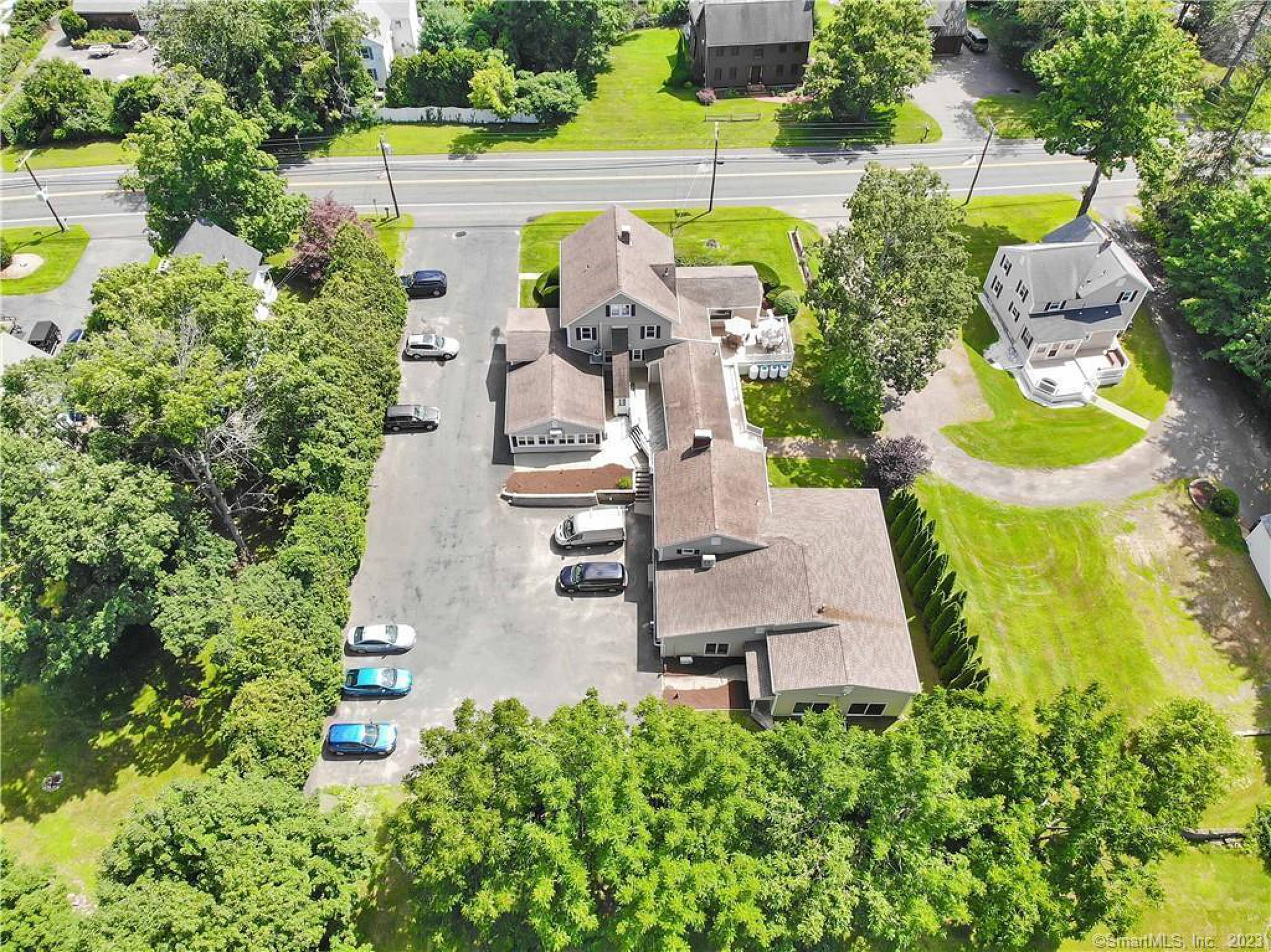 531 Main St, Somers, CT 06071