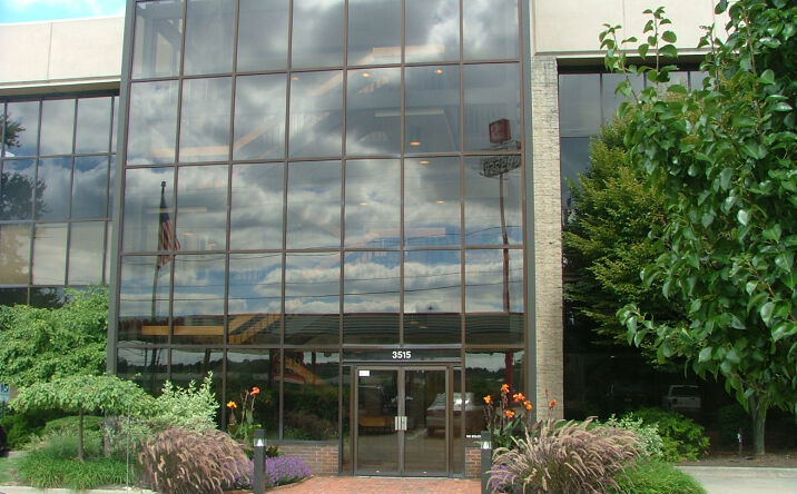 Pictures of Office property located at 3515 Massillon Rd, Uniontown, OH 44685 for lease - image #1
