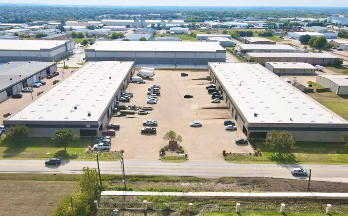 Pictures of Industrial property located at 1118 W. Harris Rd., Arlington, TX 76001 for lease - image #1
